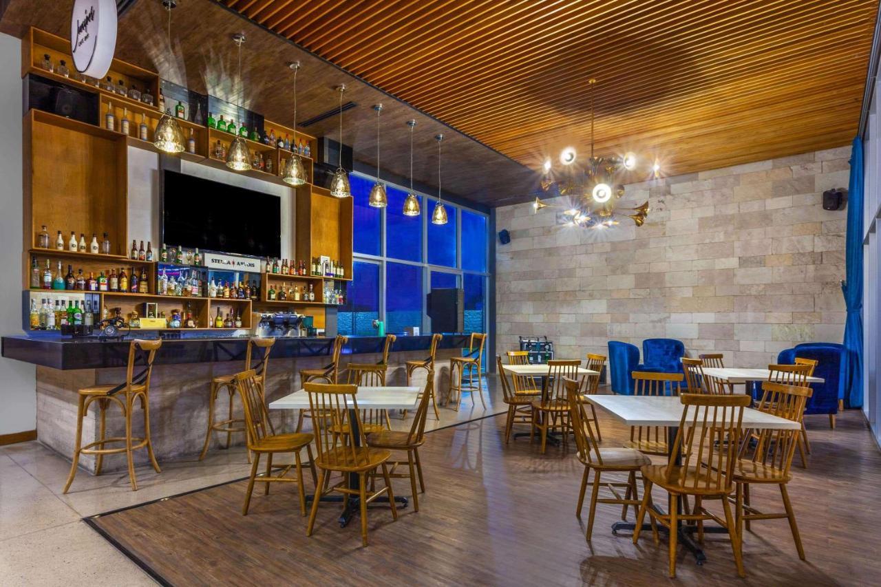 Tryp By Wyndham San Luis Potosi Hotel & Suites Exterior foto